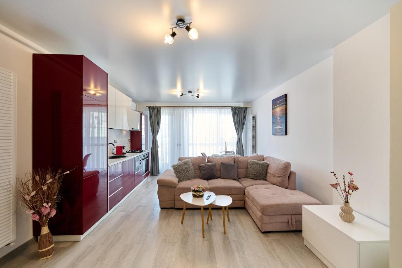 Appartement Palmas - Pool By N10 à Năvodari Extérieur photo